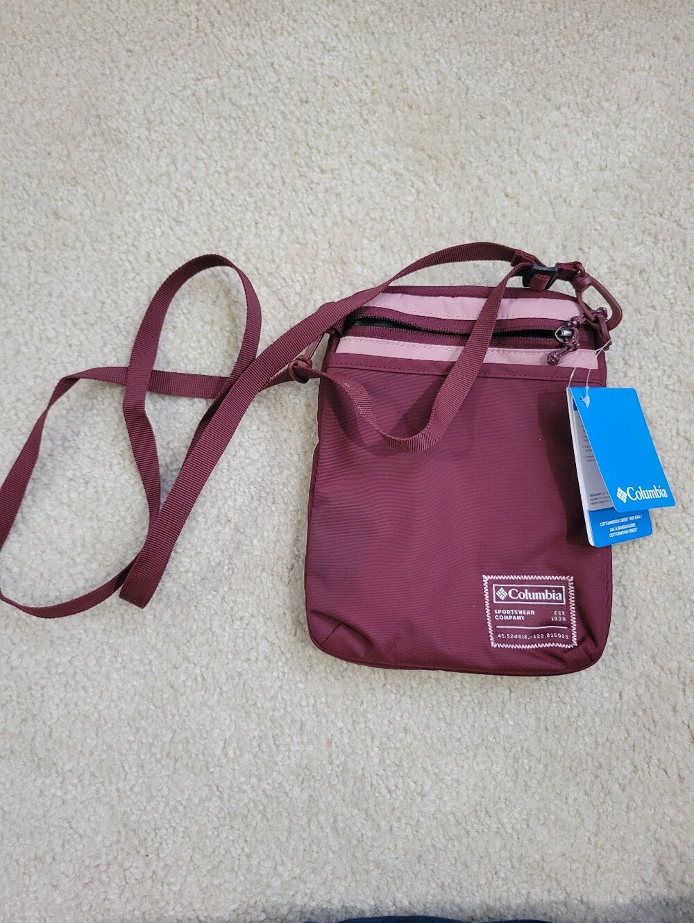 Columbia Cottonwood Creek Side Bag Crossbody Rich Wine Maroon Pink Nylon NWT